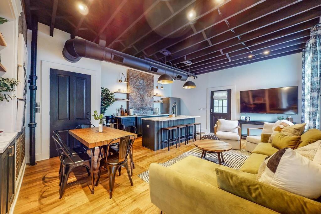 Luxury 8 Bed/4 Ba Nulu Home Private Yard/Parking Louisville Exterior foto